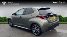 Toyota Yaris 1.5 Hybrid Design 5dr CVT Hybrid Hatchback
